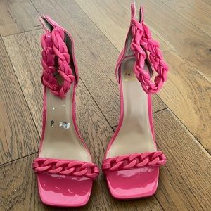 Bubblegum pink square toe heel
